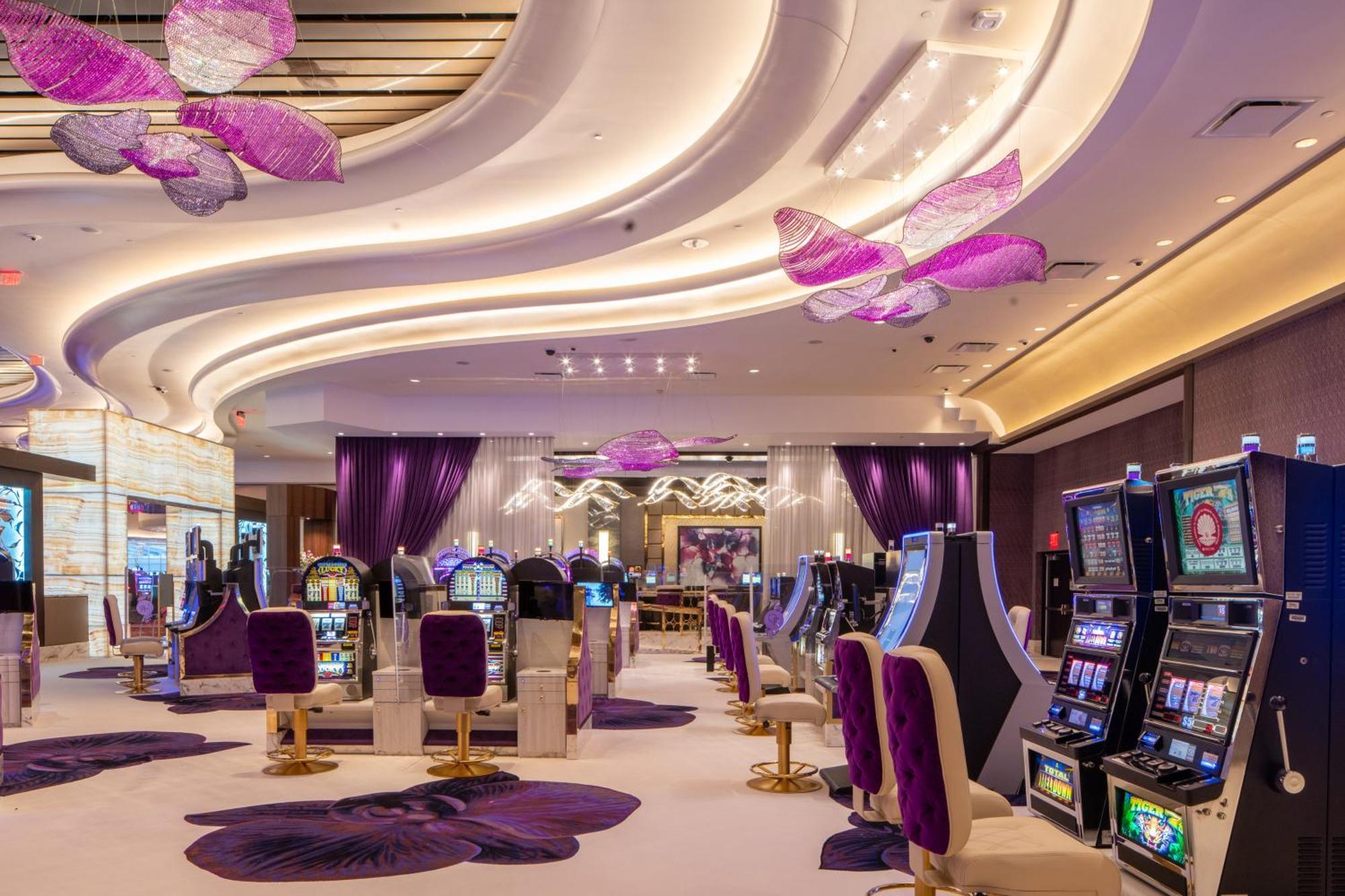 Scarlet Pearl Casino Resort D'Iberville Exteriör bild
