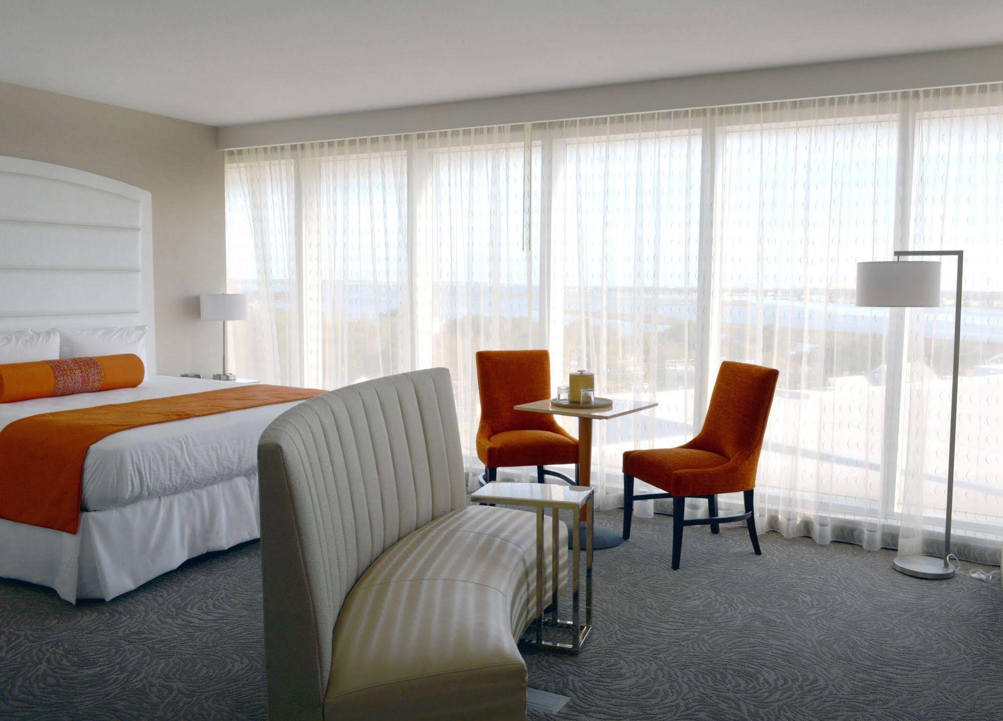 Scarlet Pearl Casino Resort D'Iberville Exteriör bild